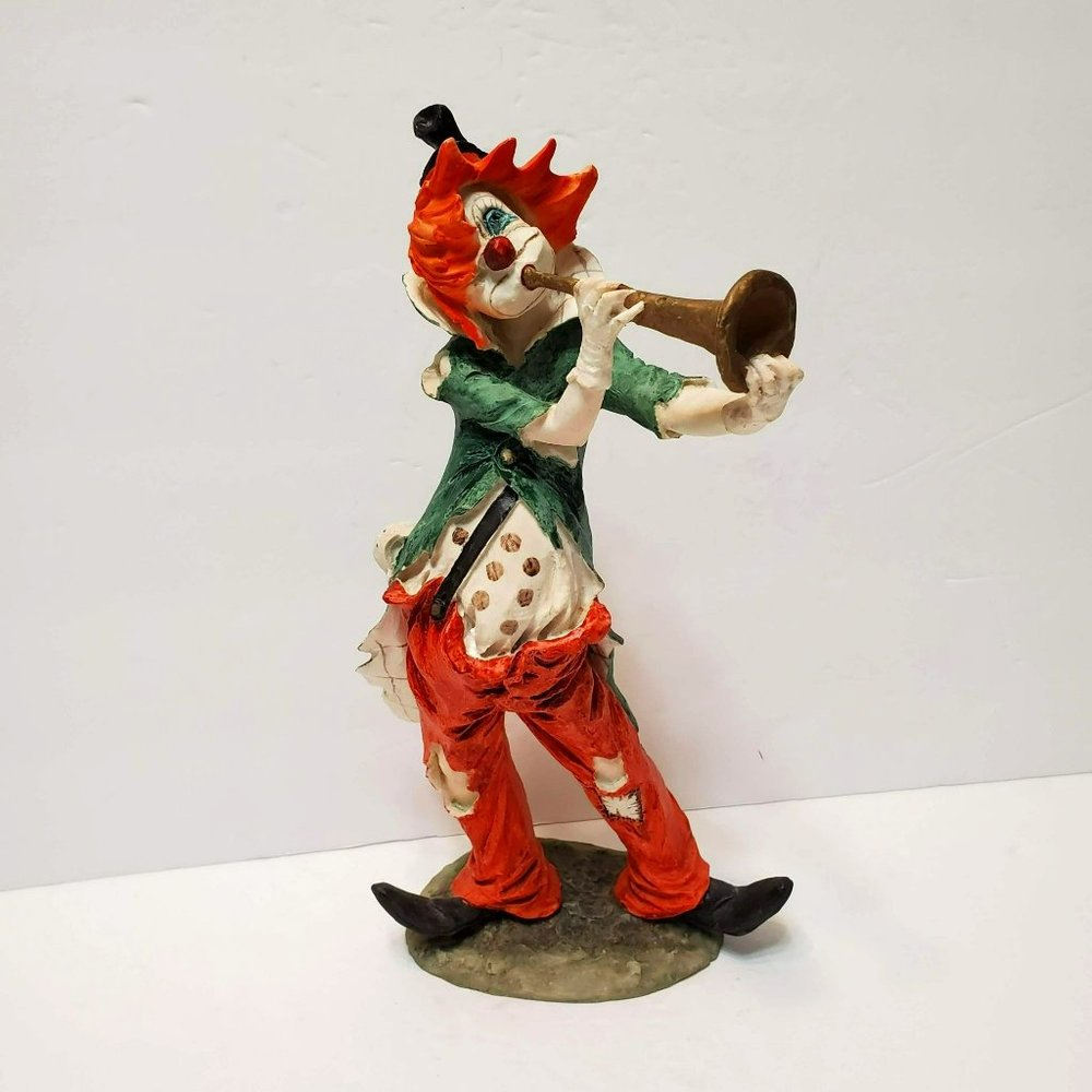 Vintage Pucci Hobo Clown Figurine, 1980s Resin Statue, Playing Horn Trumpet
